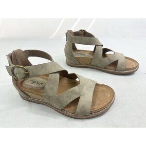 Eurosoft Gionna Faux Suede Sandal Padded Footbed Taupe Womens 6.5 Read